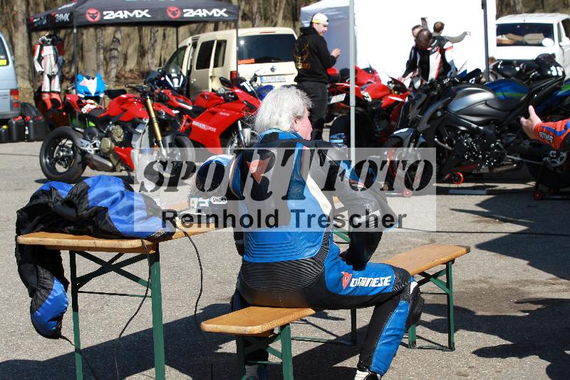 Archiv-2022/05 04.04.2022 Plüss Moto Sport ADR/Impressionen